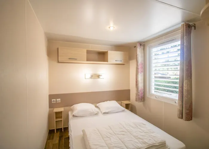 Mobilhome 1 Confort Apartment *